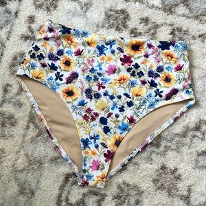 Old Navy High Waisted floral swim bottoms